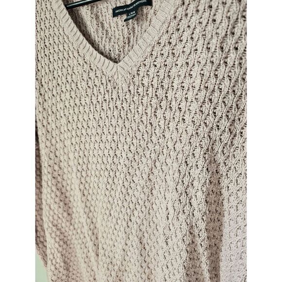 Women's American Eagle Pink Textured Knit V-Neck Long Sleeve Sweater size Large - Picture 3 of 6